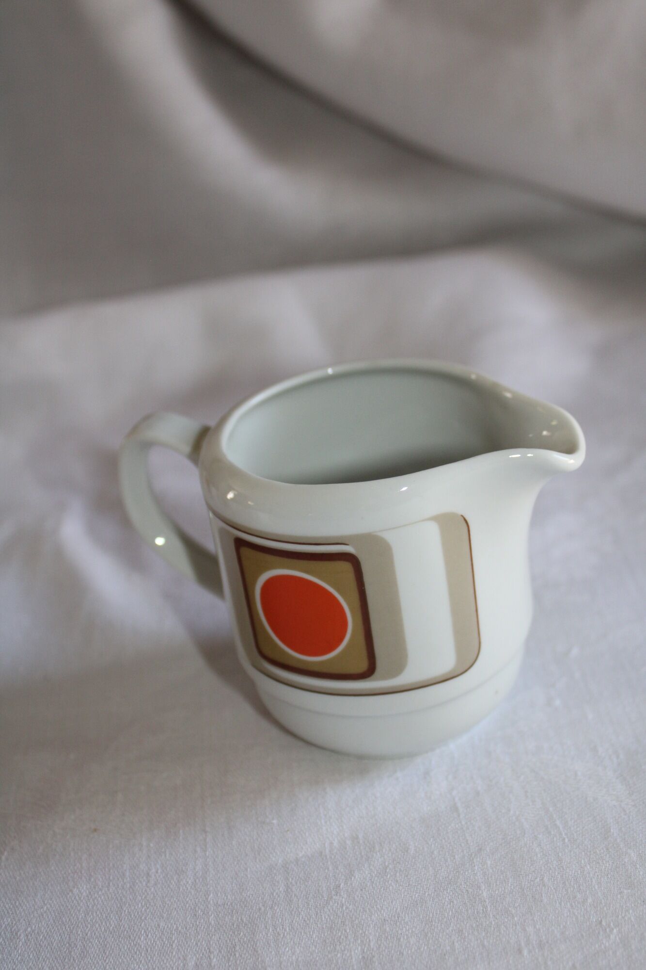 Set of 4 coffee cups and its milk pot Bareuther Waldsassen Bavaria Germany