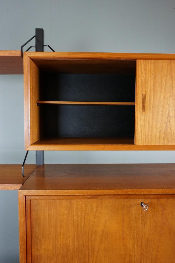 Royal System freestanding wall unit by Poul Cadovius