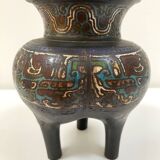 Ancient Chinese bronze tripod vase