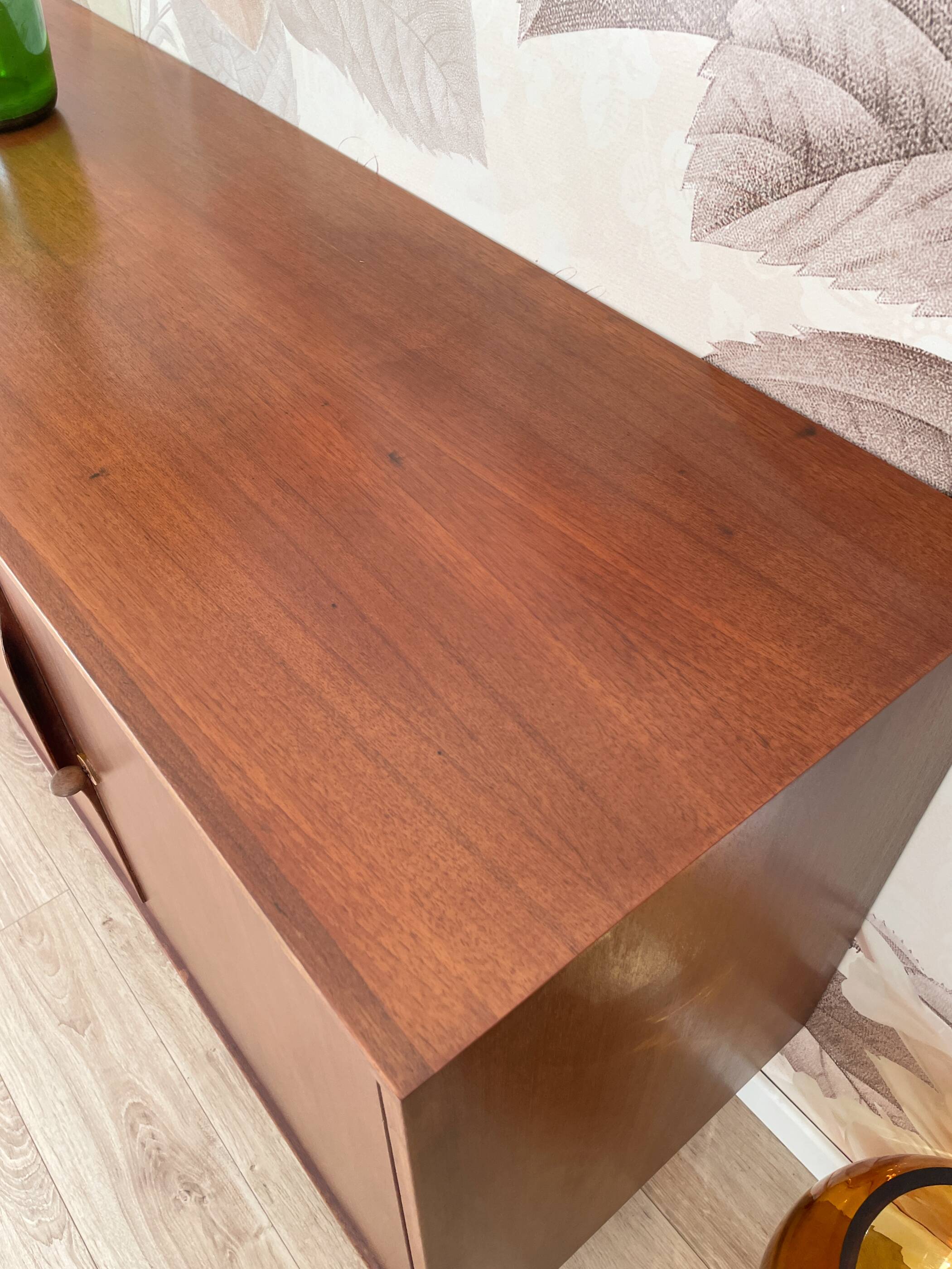 Enfilade scandinave Swiss Teak de 1965