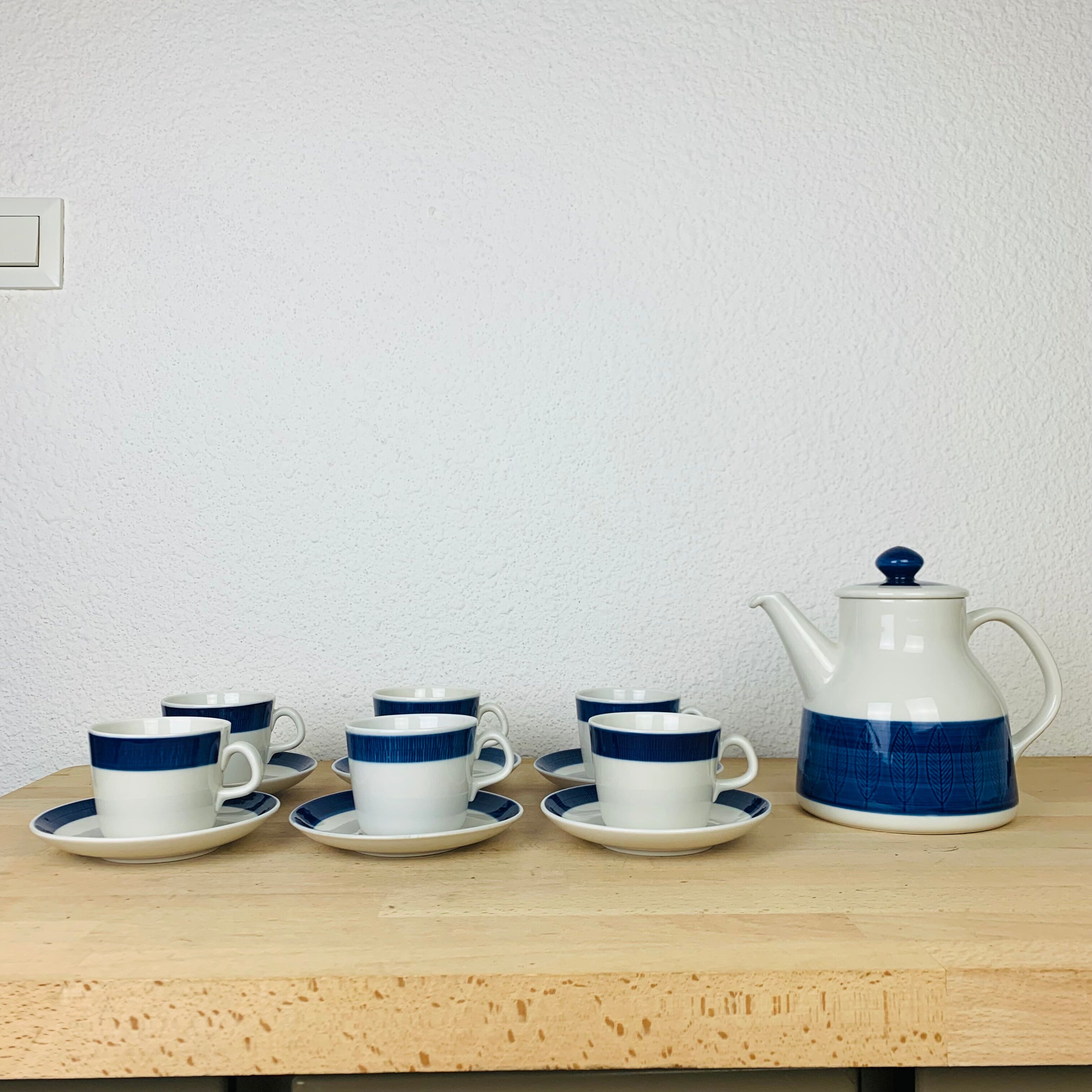 Service à thé théière 6 tasses céramique Koka par Rörstrand Suède, scandinave