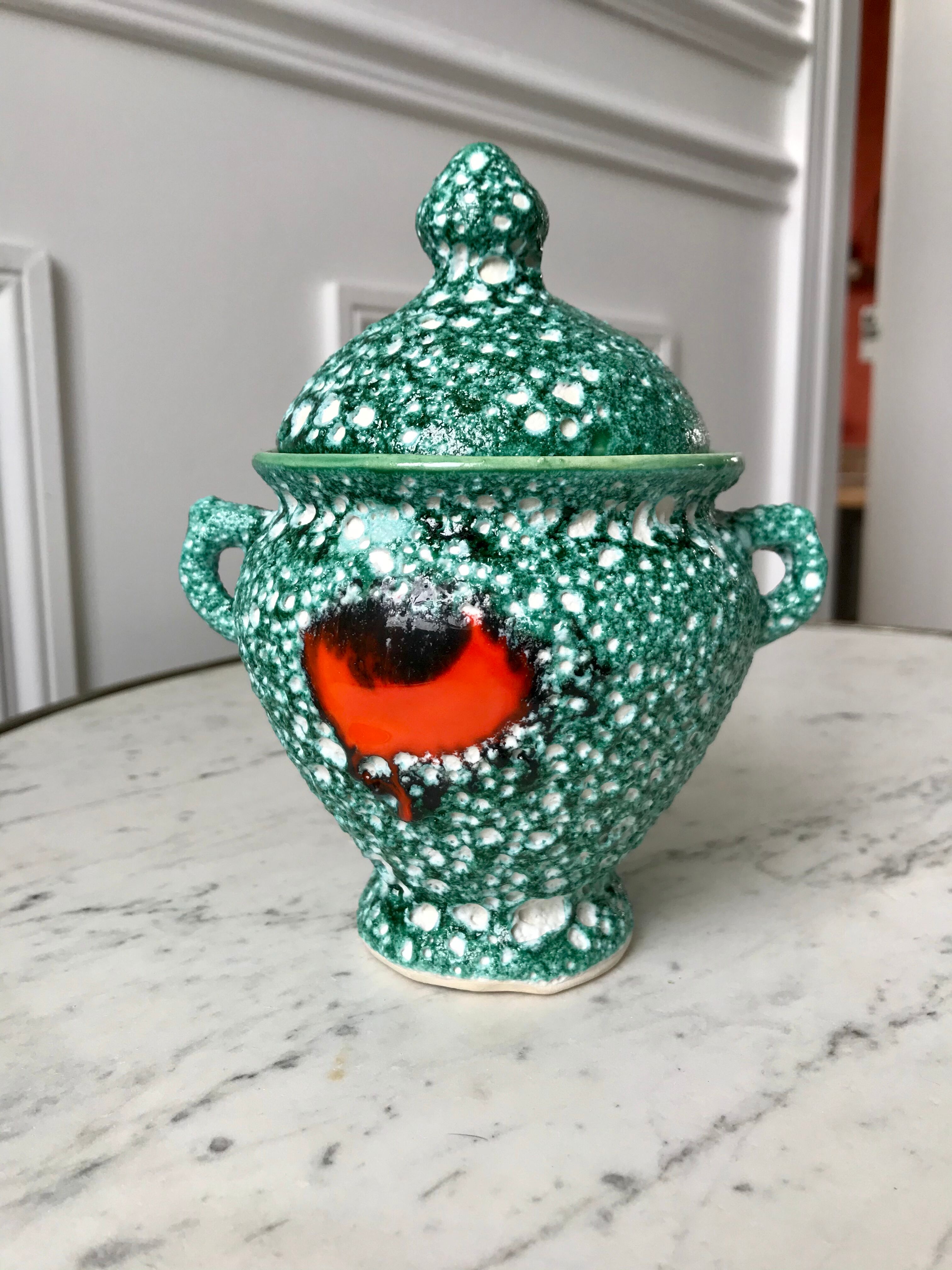 Green pot Vallauris not signed 70s