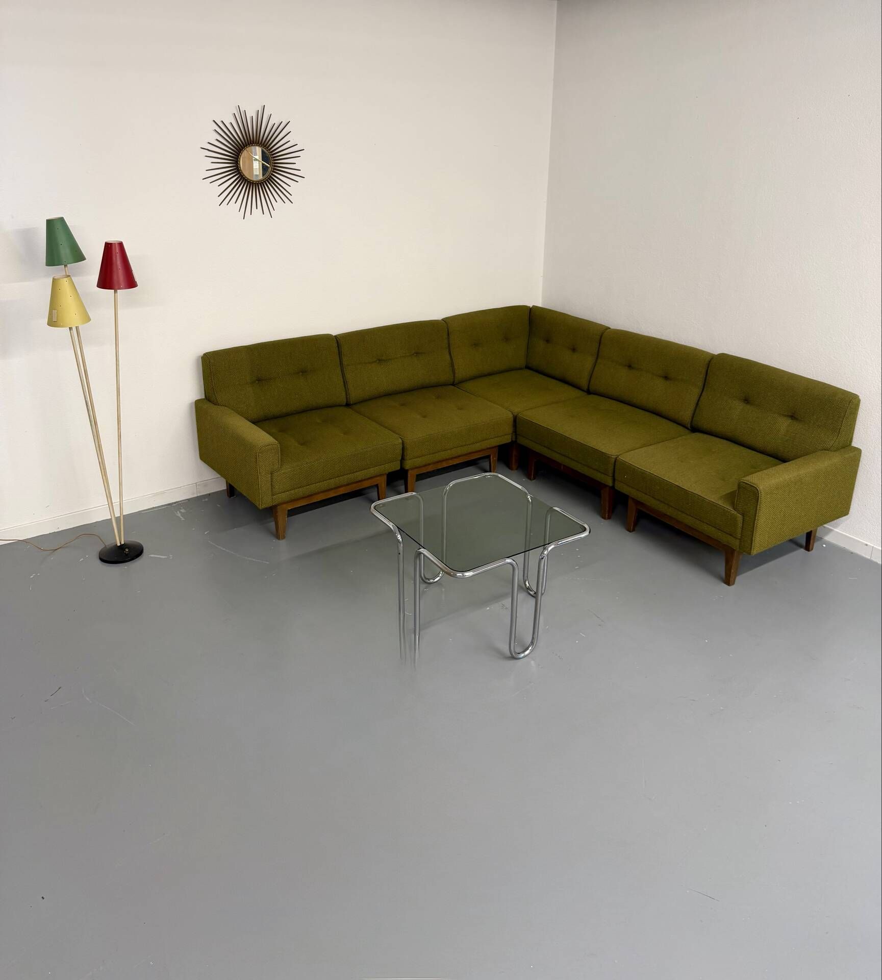 Ancien canapé d’angle modulable design scandinave en tissu vert 1960
