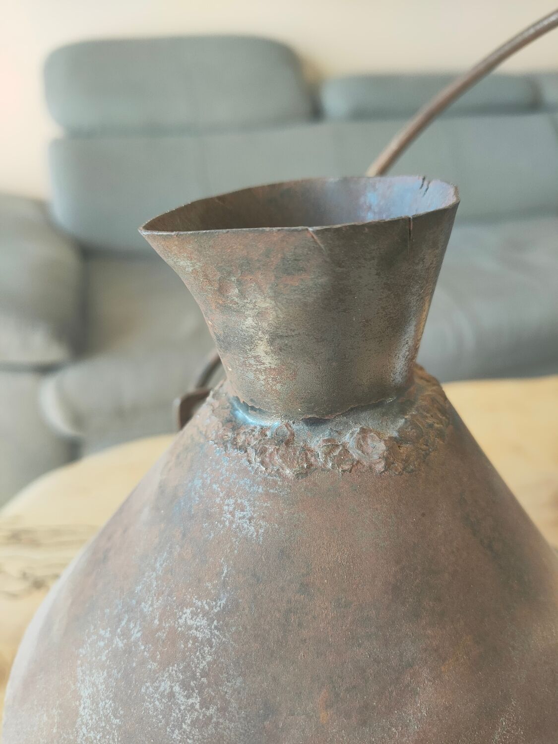 Ancien bidon métal