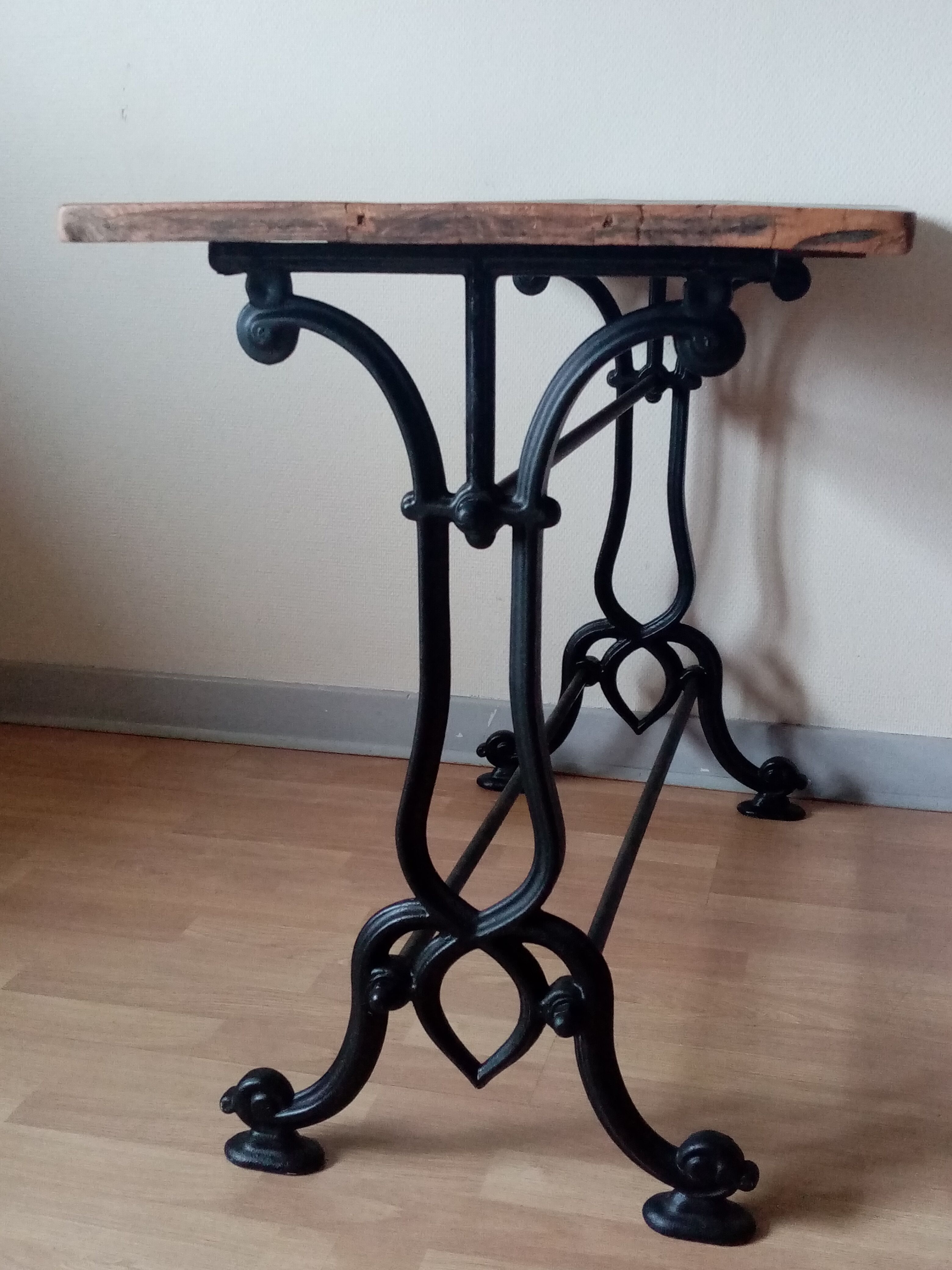 Table bistrot jardin