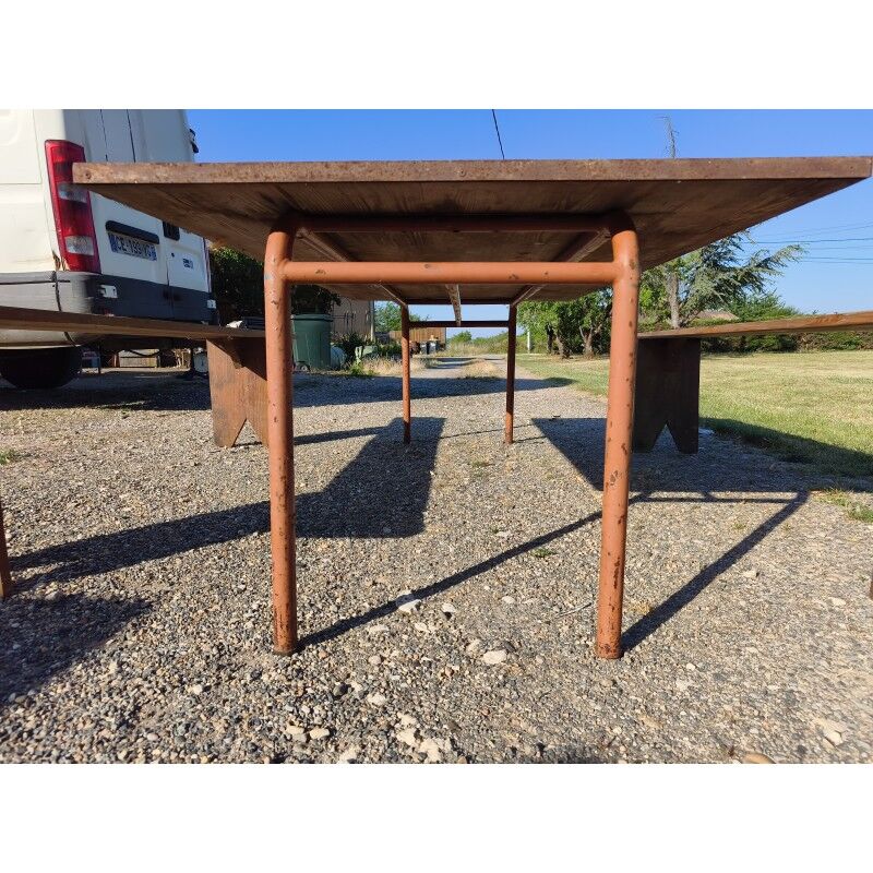 Industrial or communal table with benches