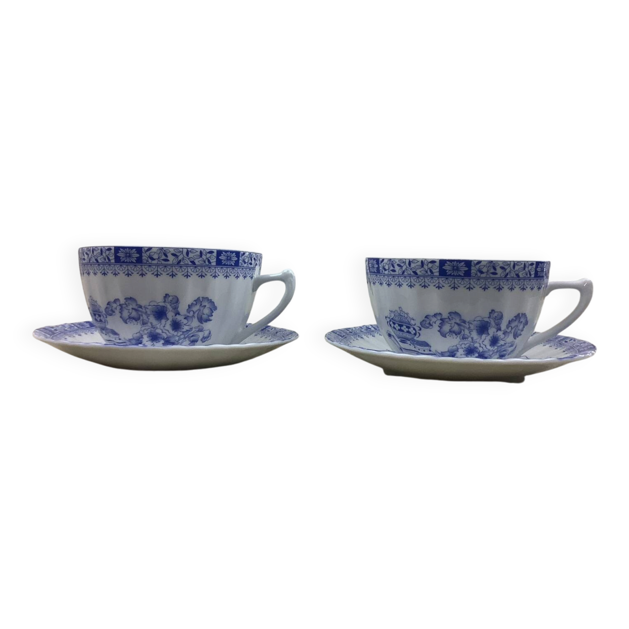 Tasses à thé anciennes