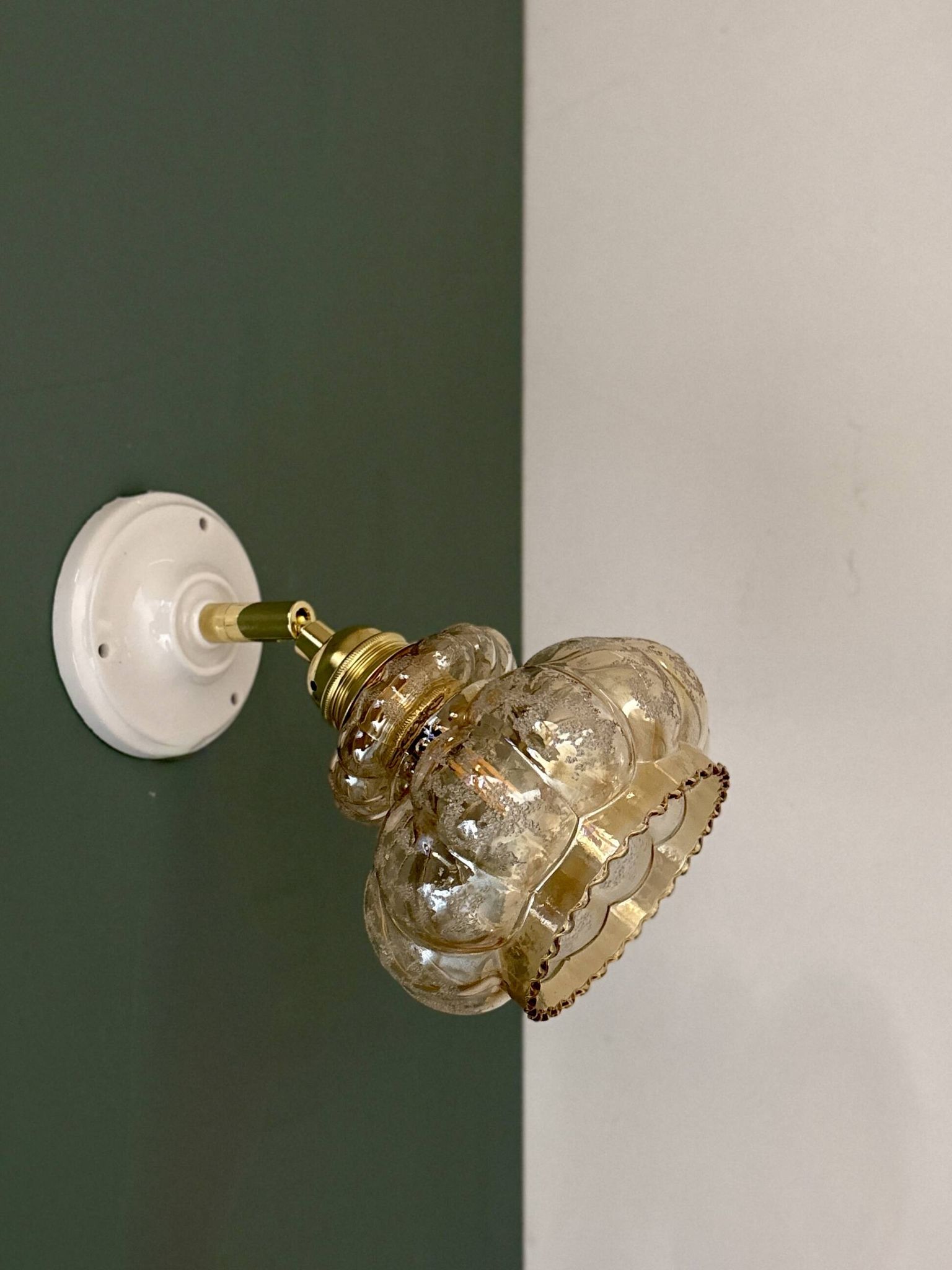 Vintage amber frosted glass tulip wall light