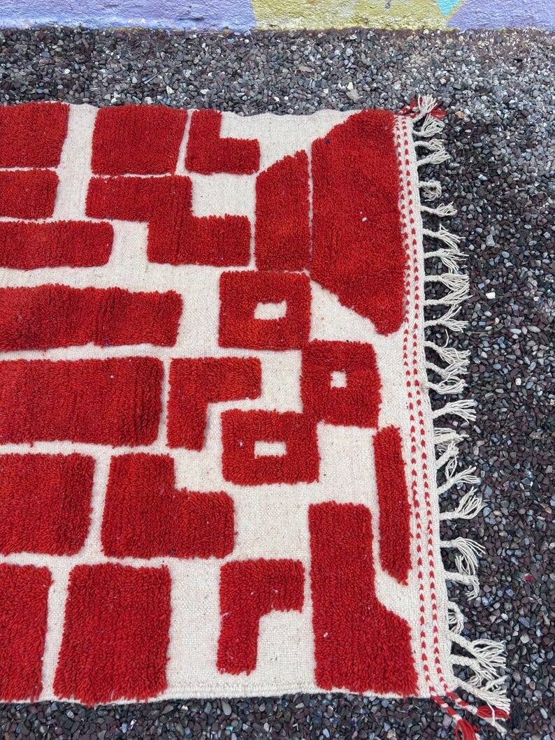 Red moroccan rug-Moroccan Boujaad Rug 150/250cm