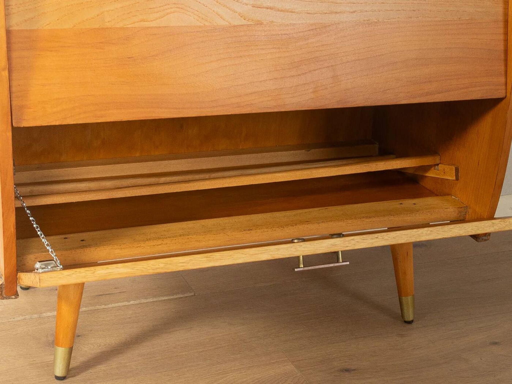 Cabinet à chaussures style mid-century, années 1950