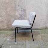 Consulting chair by Pierre Guariche for Meurop