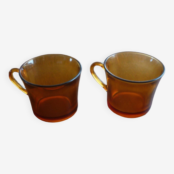 2 vintage amber Duralex cups