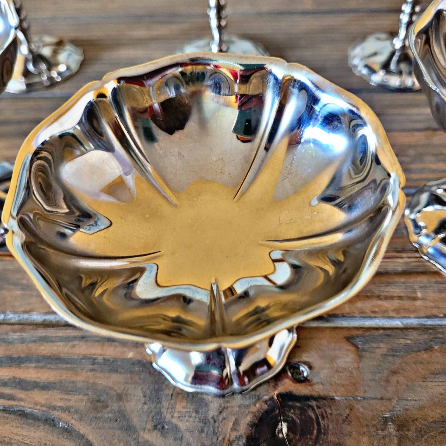 6 vintage stainless steel ice cream cups, flower shape