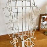 Display turnstile postcards