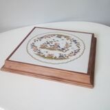 Underside of Provençal dish