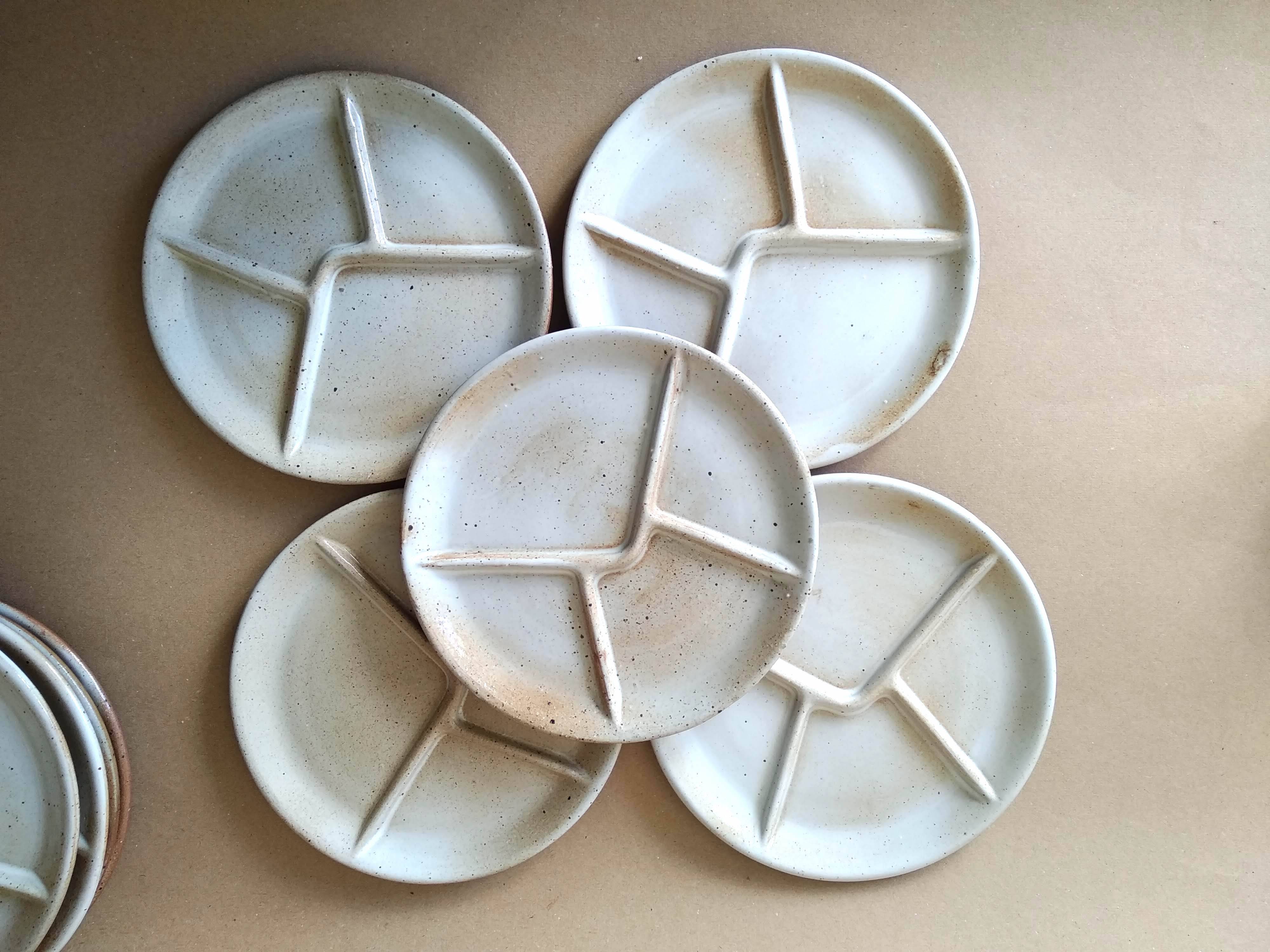 10 Vintage Grès du Marais compartment plates