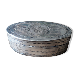 Napoleon III silver snuffbox in oval shape