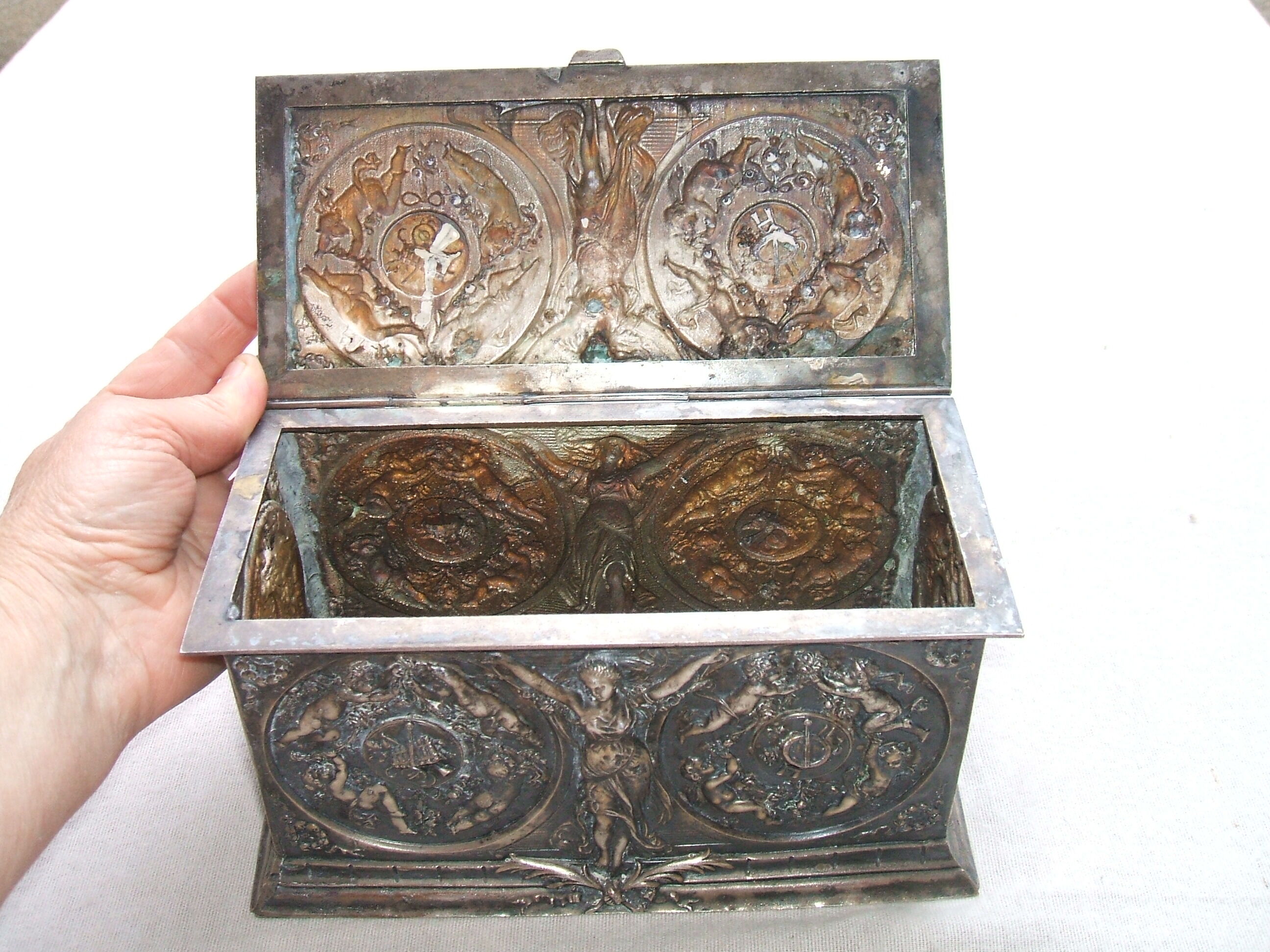 Silver metal box XIXeme