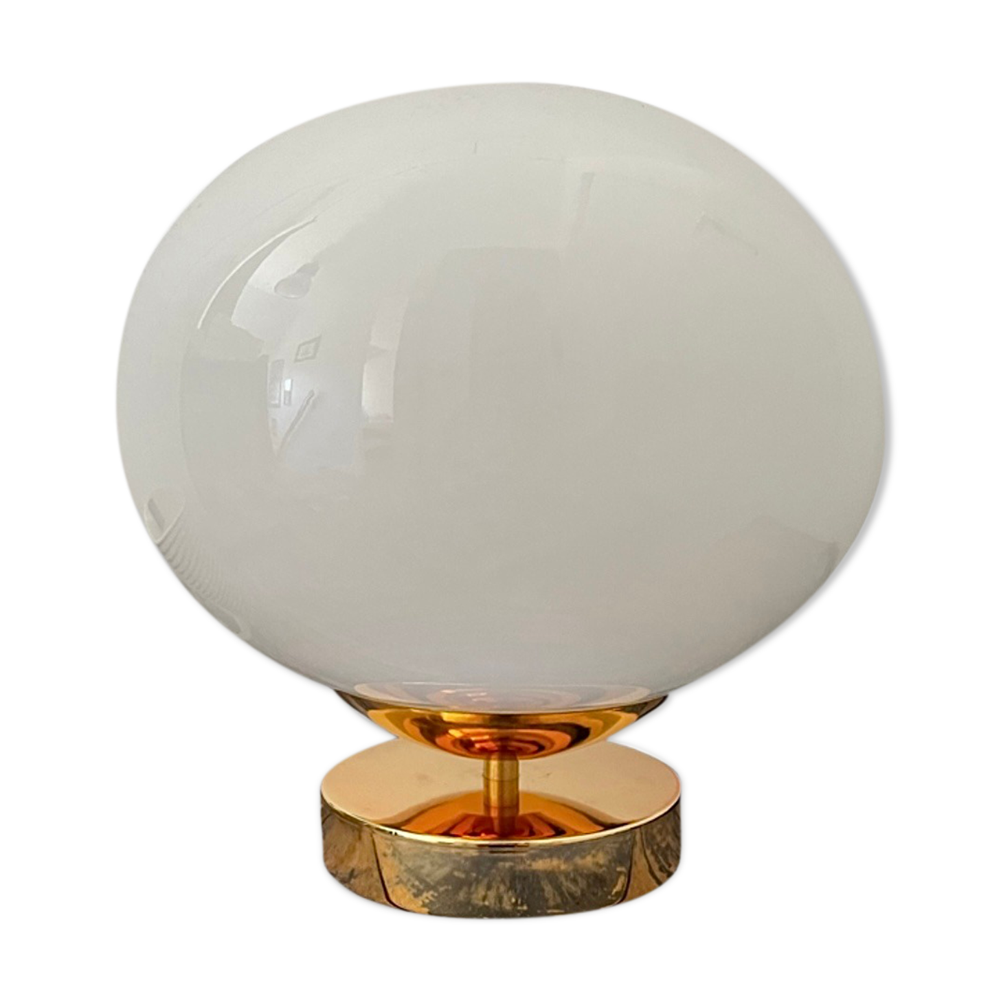 White opaline table lamp electrified to nine