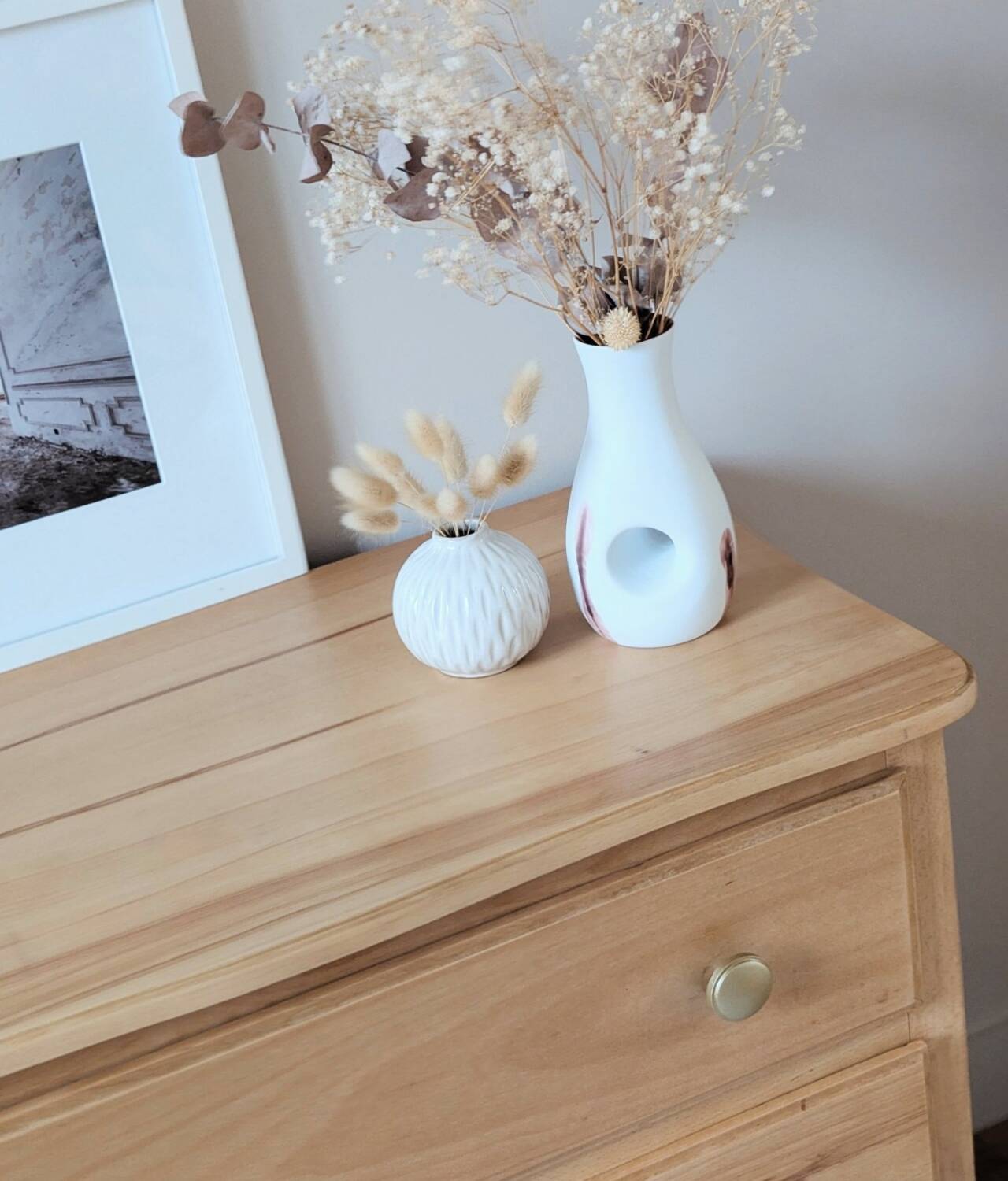 Commode vintage en bois blond, rénovée