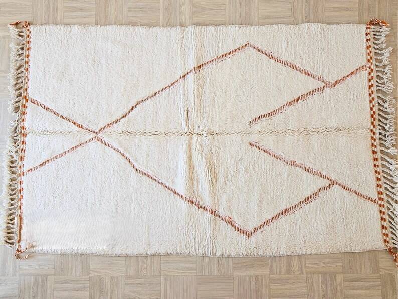 Hand-knotted Moroccan rug 150/250cm