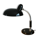 Escolux desk lamp