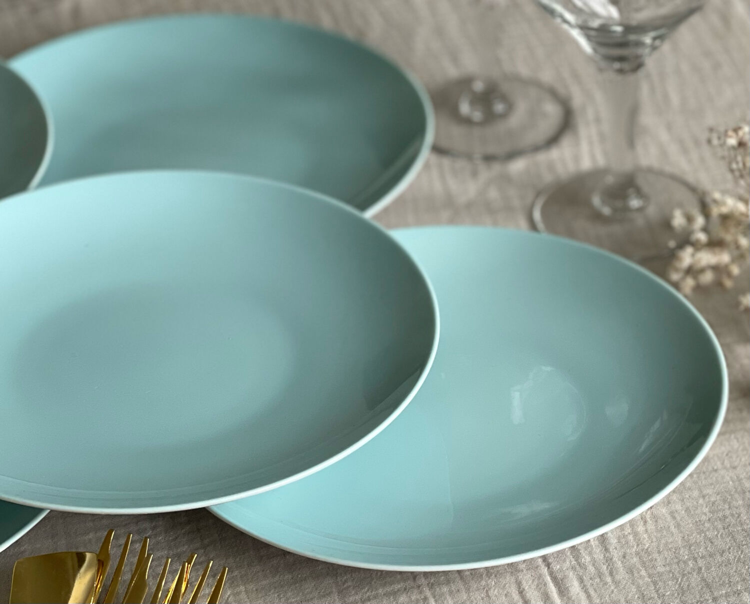 6 Guy Degrenne dessert plates