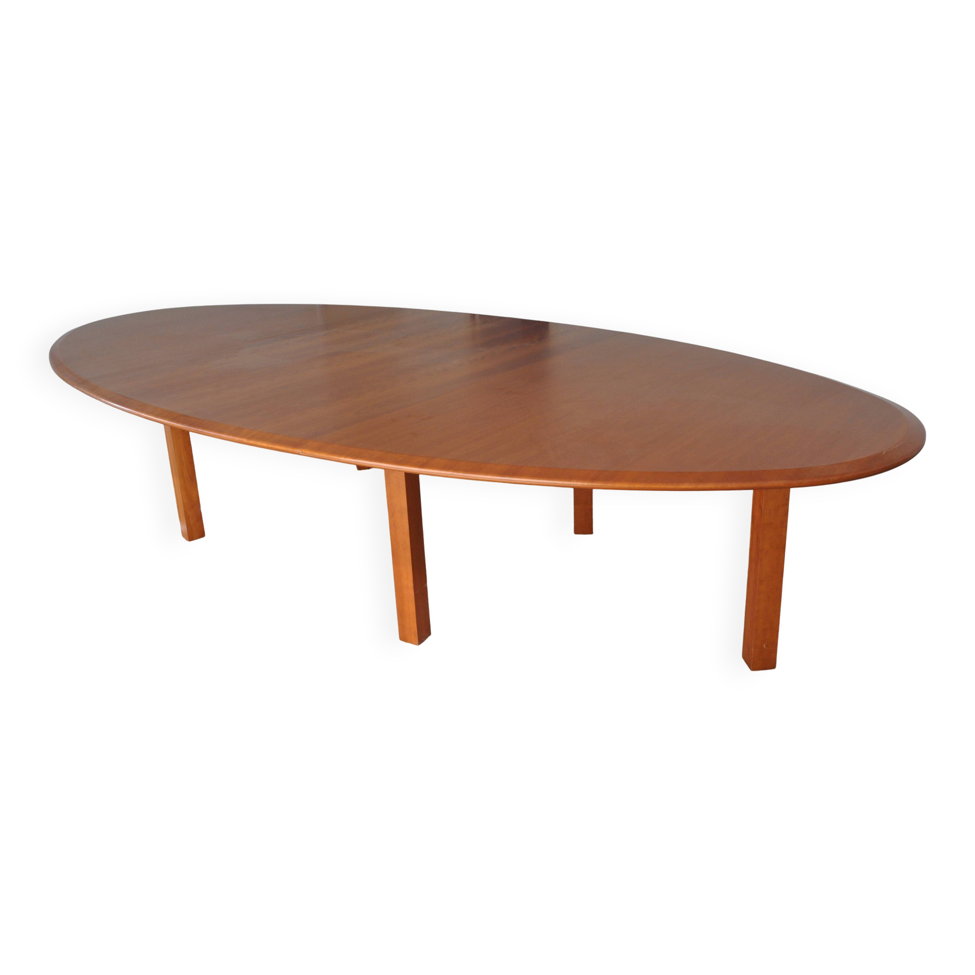 Grande table de conférence