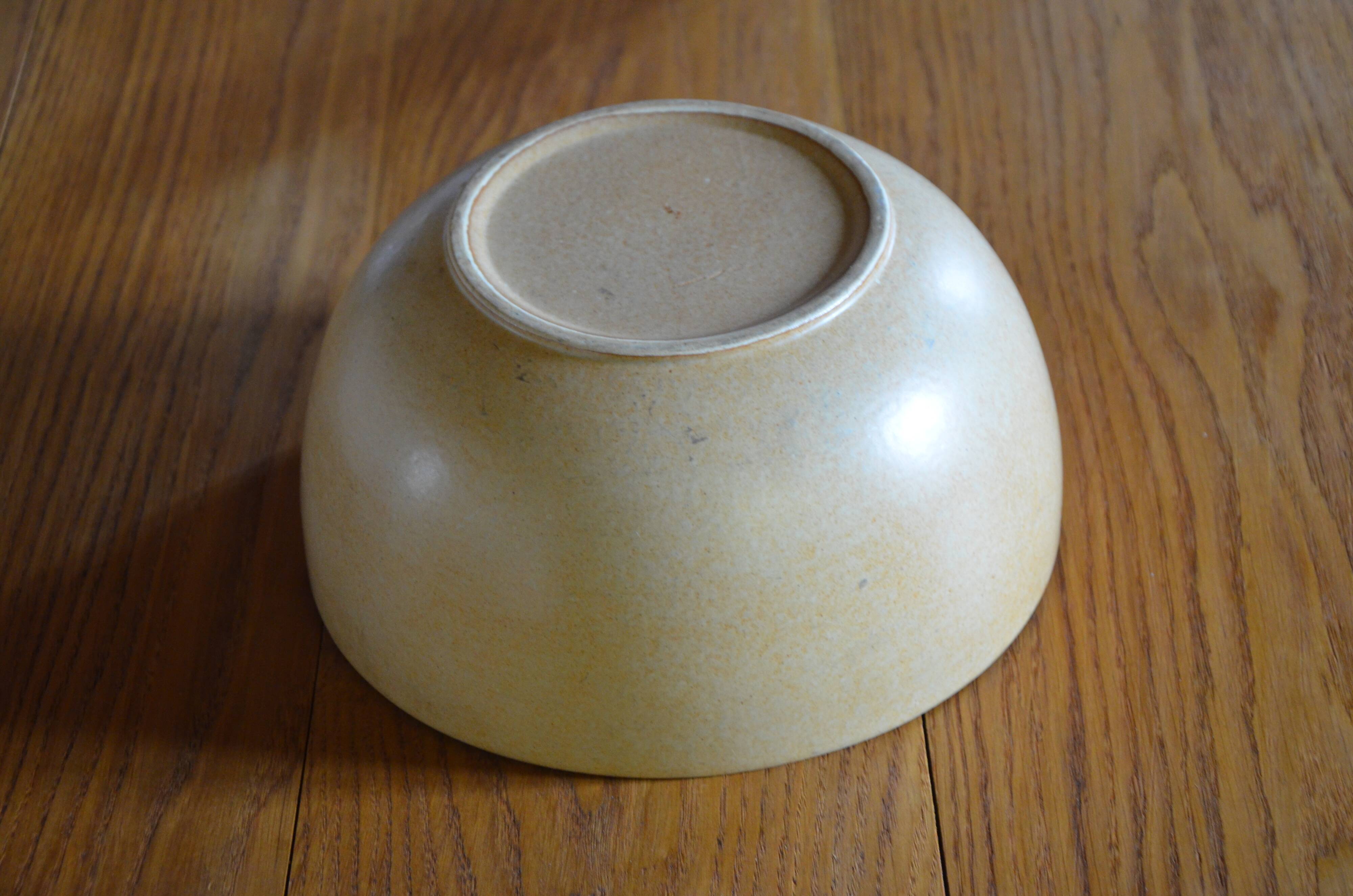 Sandstone salad bowl