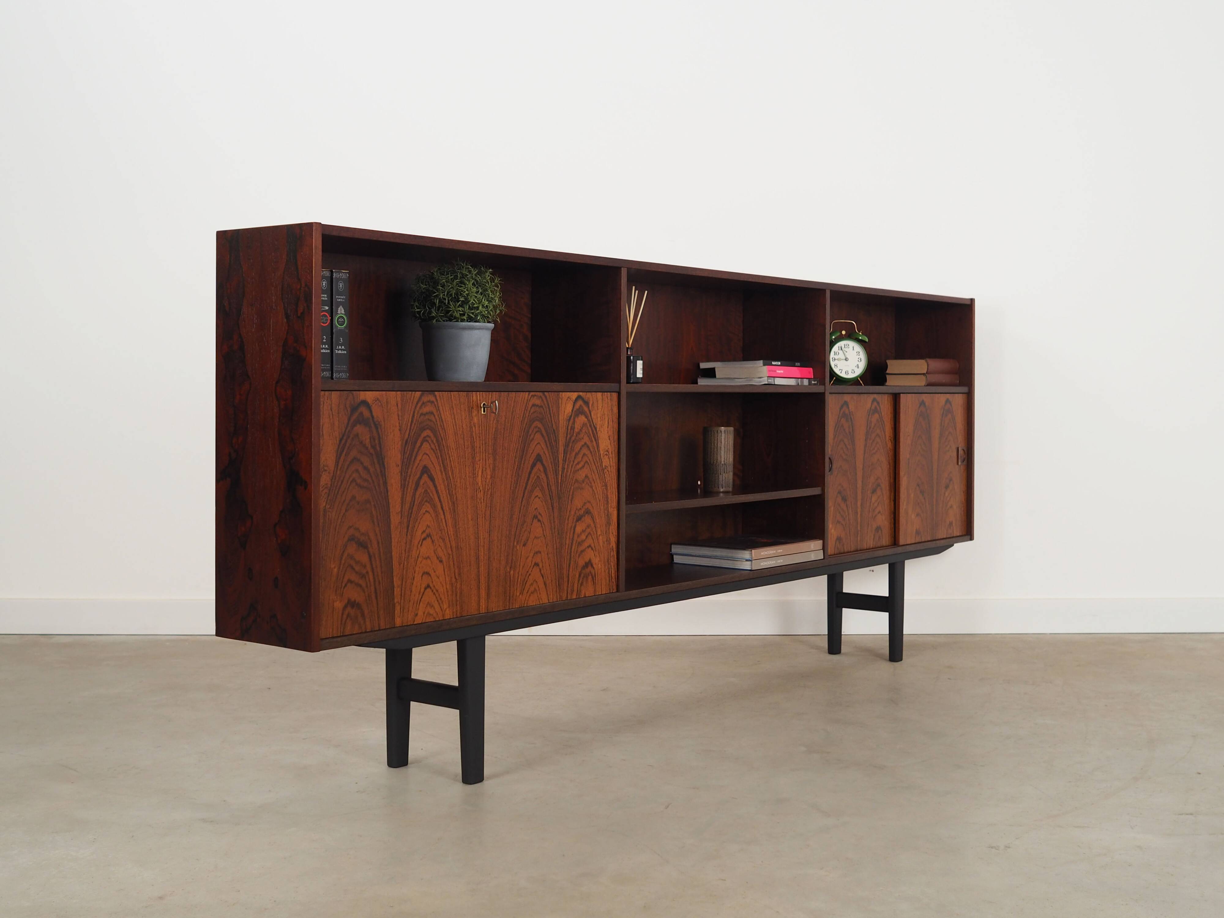 Rosewood bookcase, Danish design, 1970s, production: Farsø Møbelfabrik