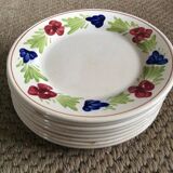 Series of 8 dessert plates