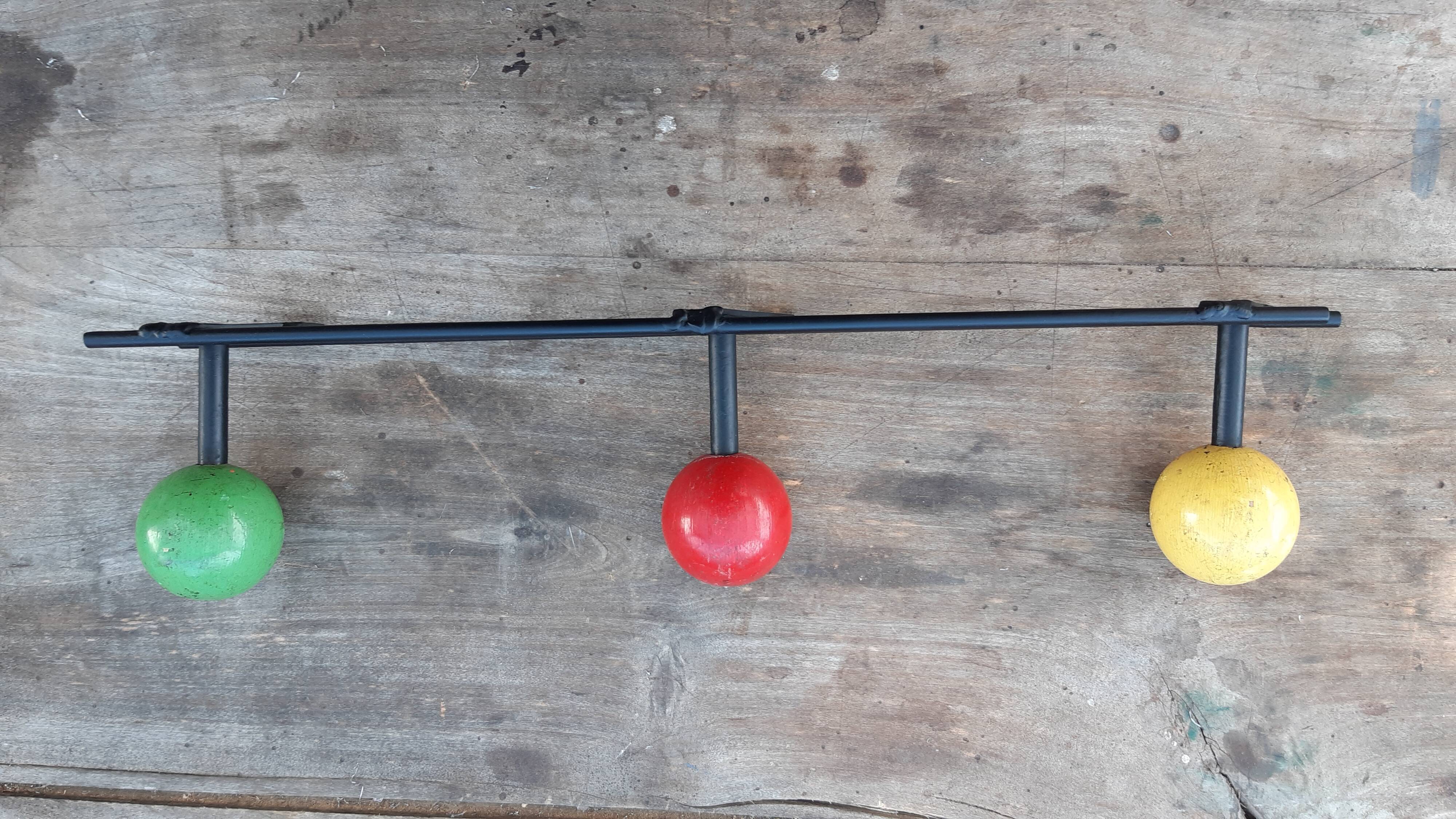 Vintage ball coat holder