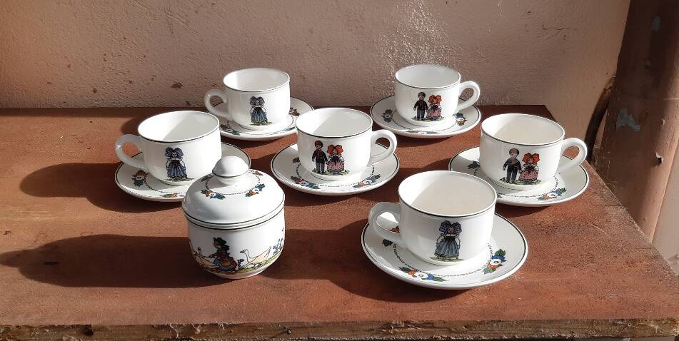 Coffee service Villeroy & Boch model "Hansi d’Alsace"