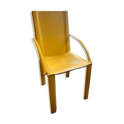 Fauteuil Coral en cuir jaune Matteo Grassi année 70