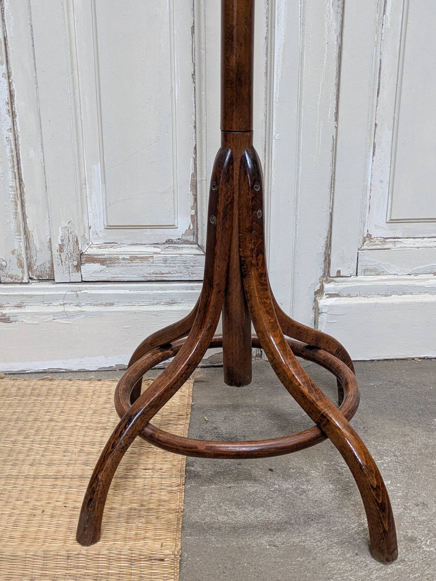 Porte manteau Thonet