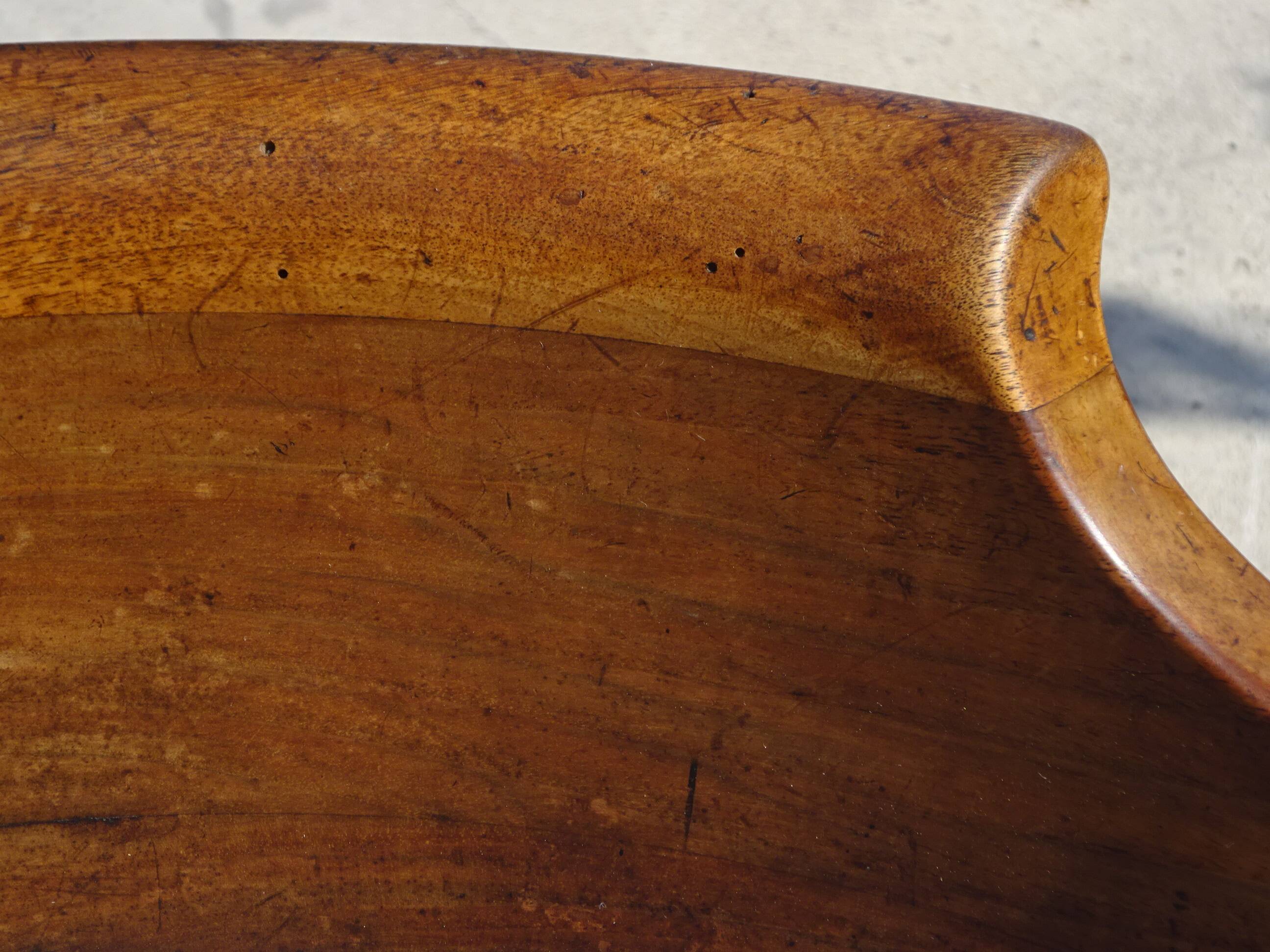 Ancien fauteuil gondole