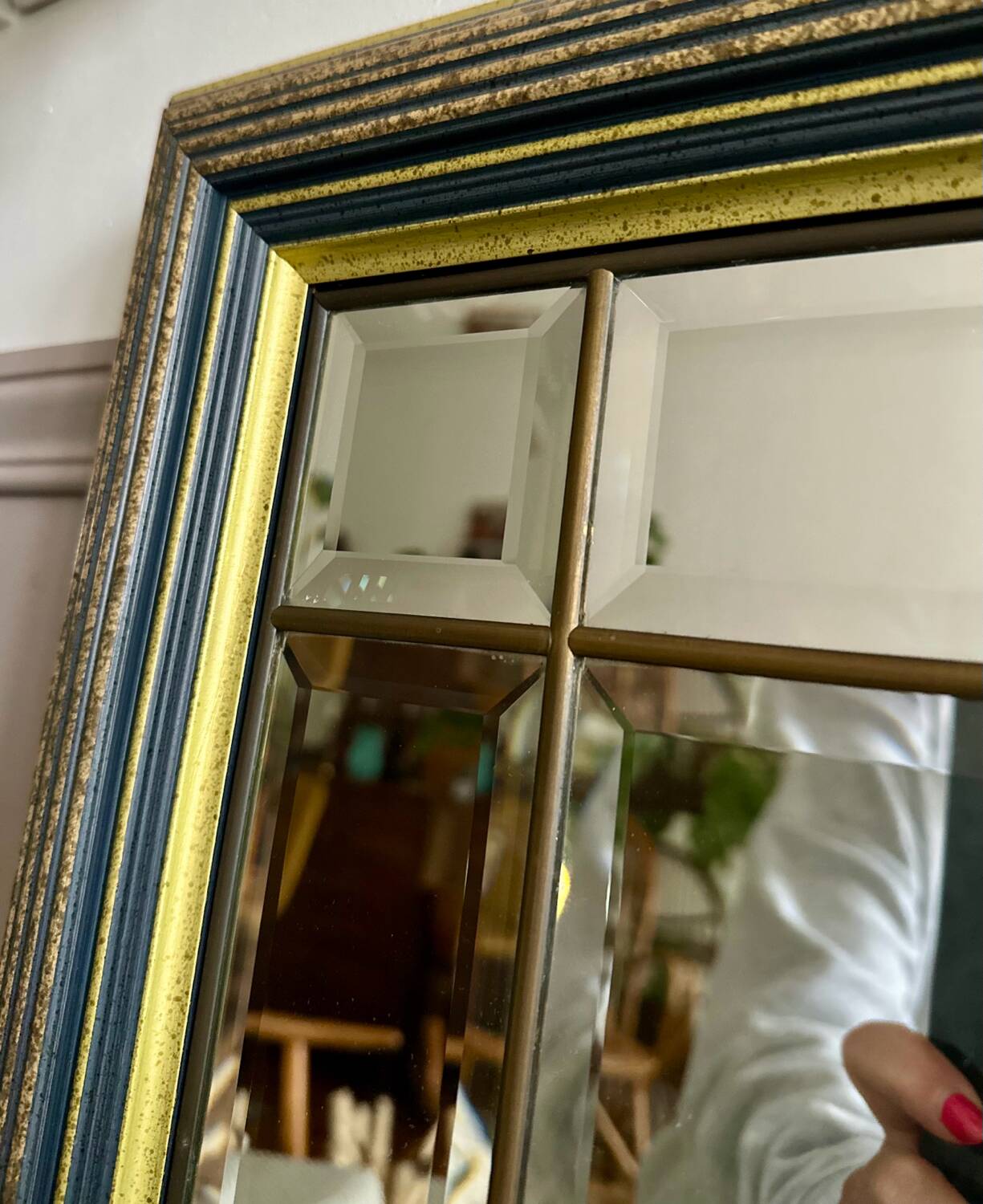 Beveled wooden mirror with glazing beads