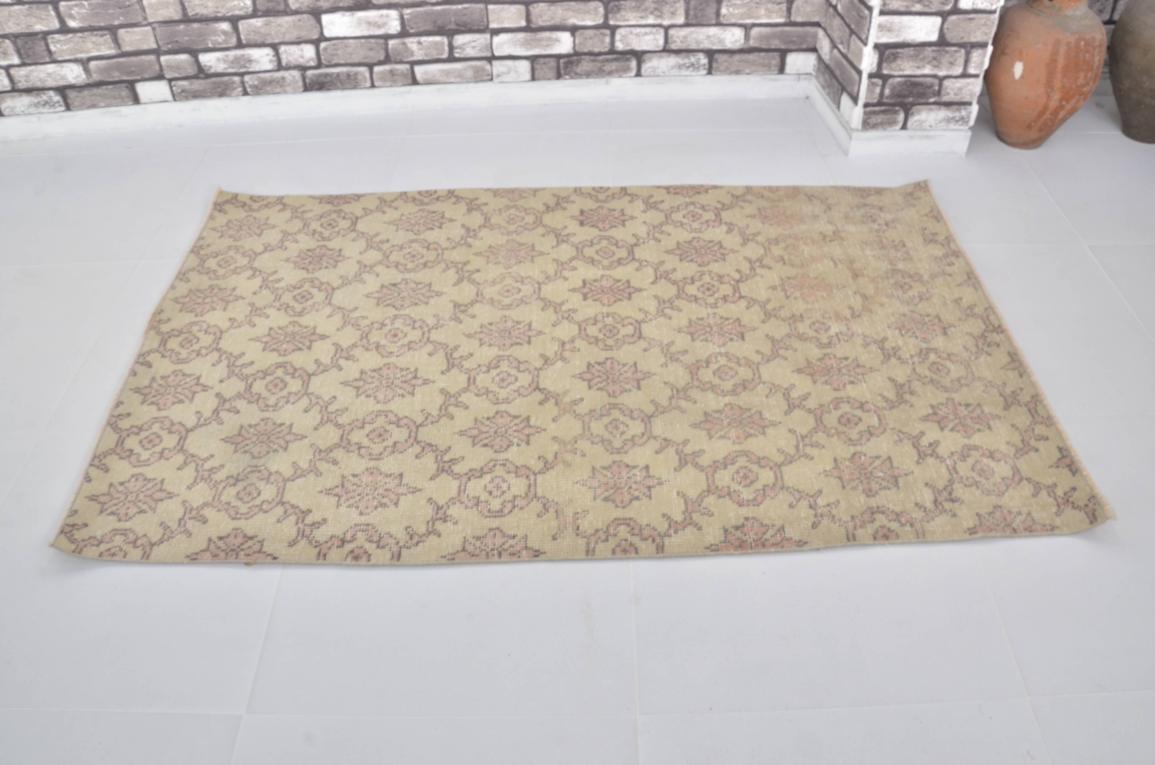 Oushak Neutral Handknotted Rug  sku 874