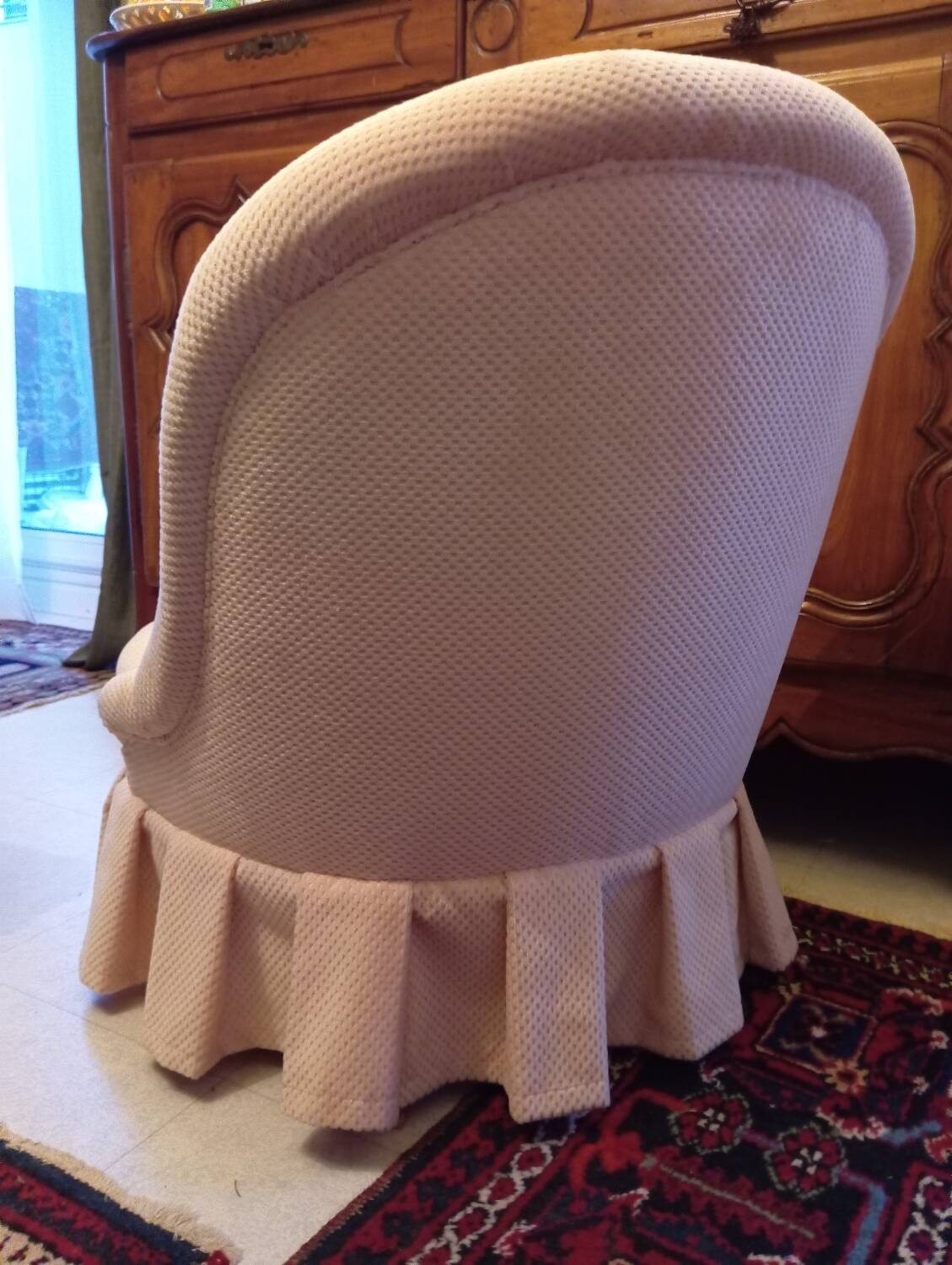 Pale pink velvet toad