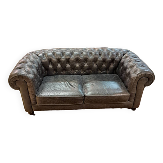 Canapé Chesterfield en cuir