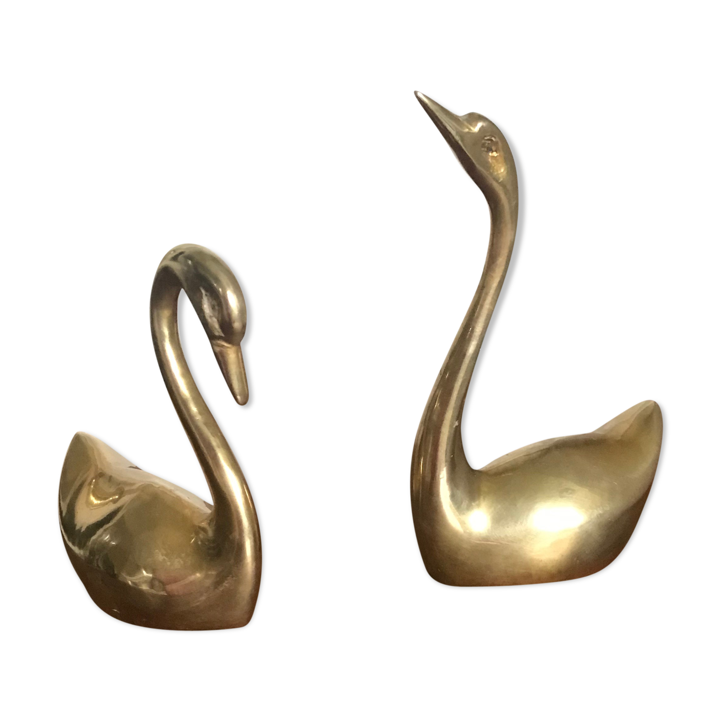 Couple of brass swans