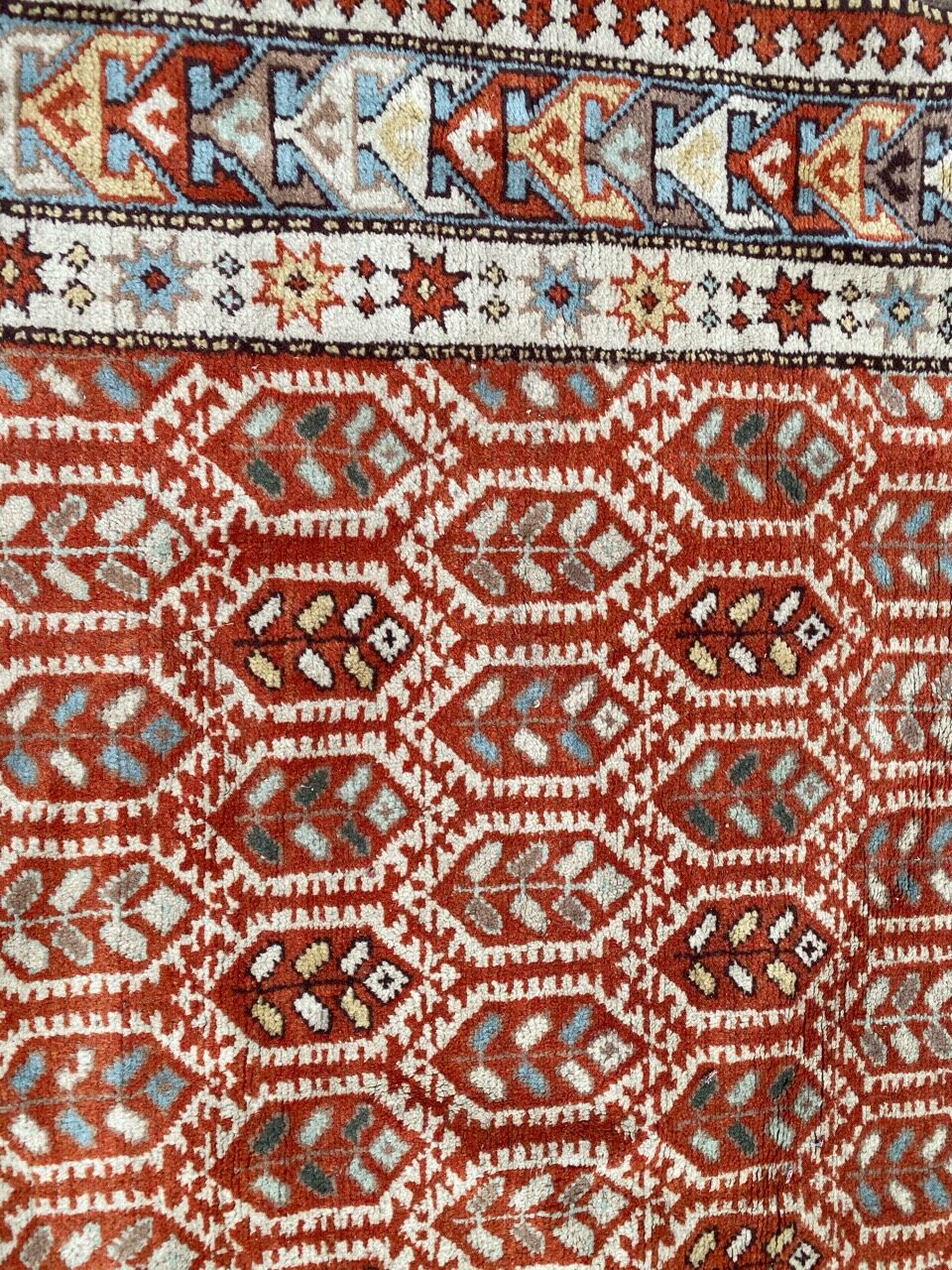 Tapis turc Anatolie 112x145 cm