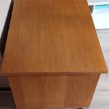 Solid wood storage box on wheels