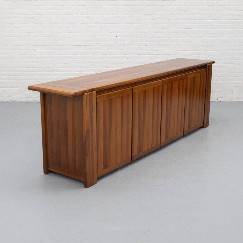 Sapporo sideboard by Tarcisio Colzani for Mobilgirgi Italy