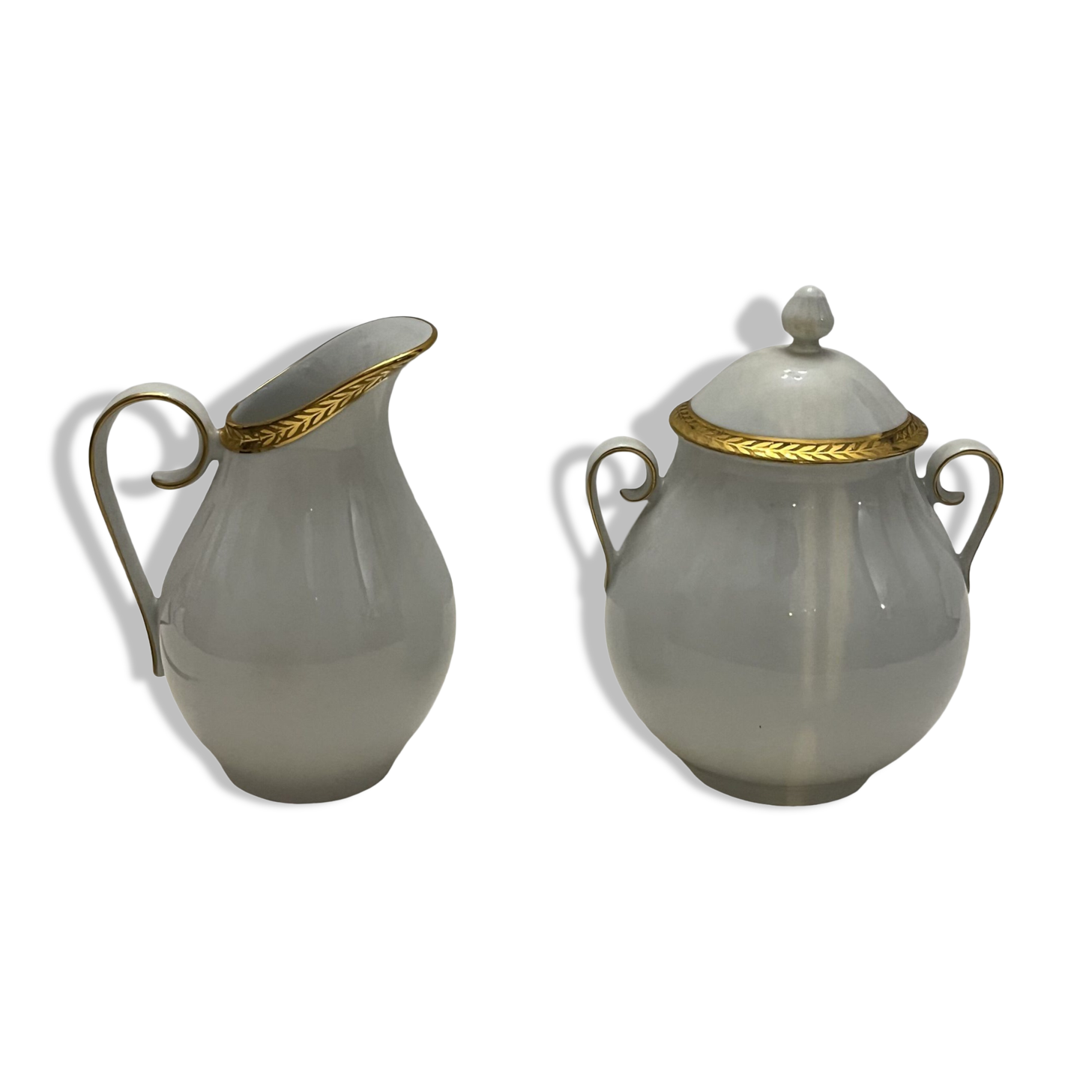 Porcelain sweetener and milk jug