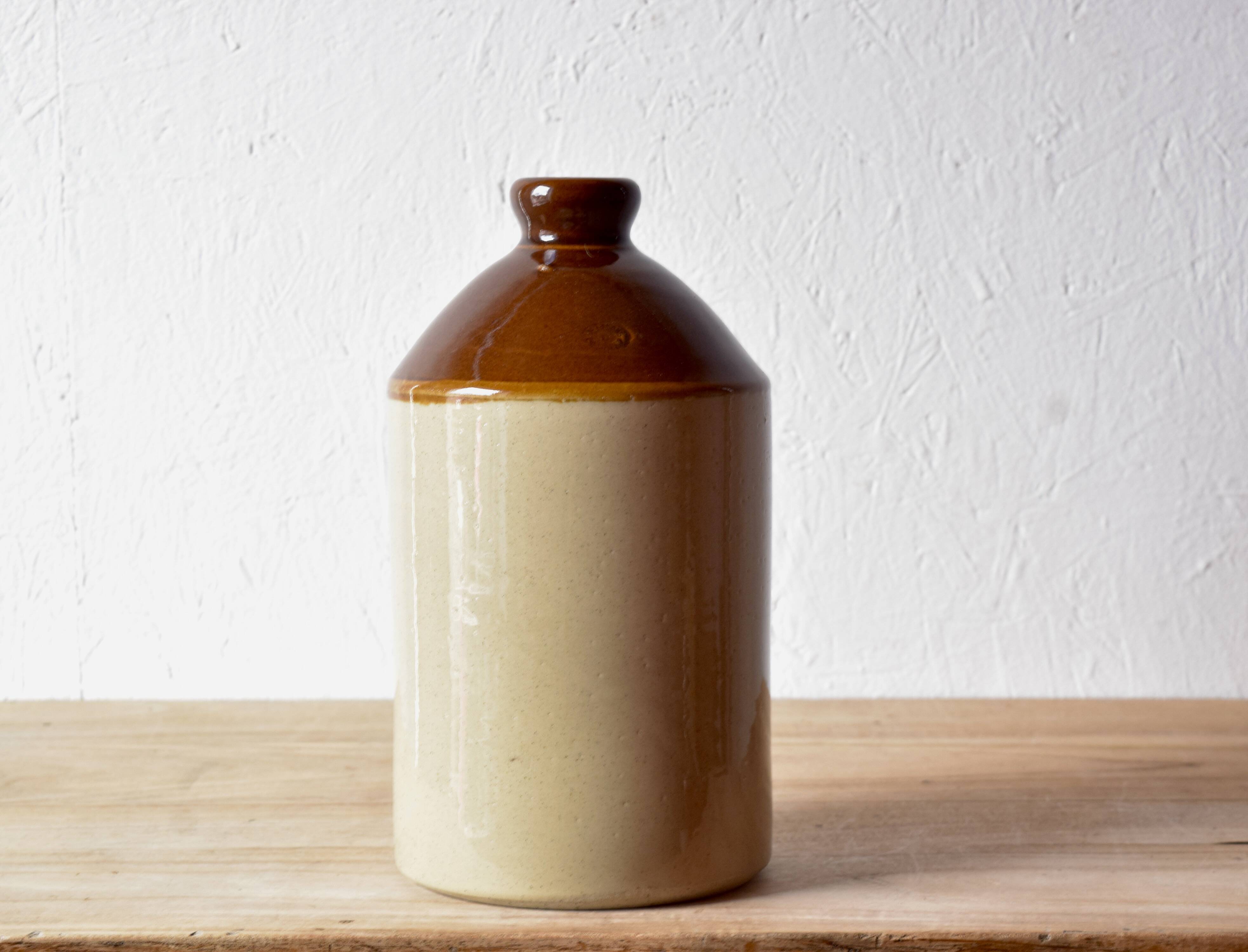 Antique Pearsons Chesterfield stoneware jar