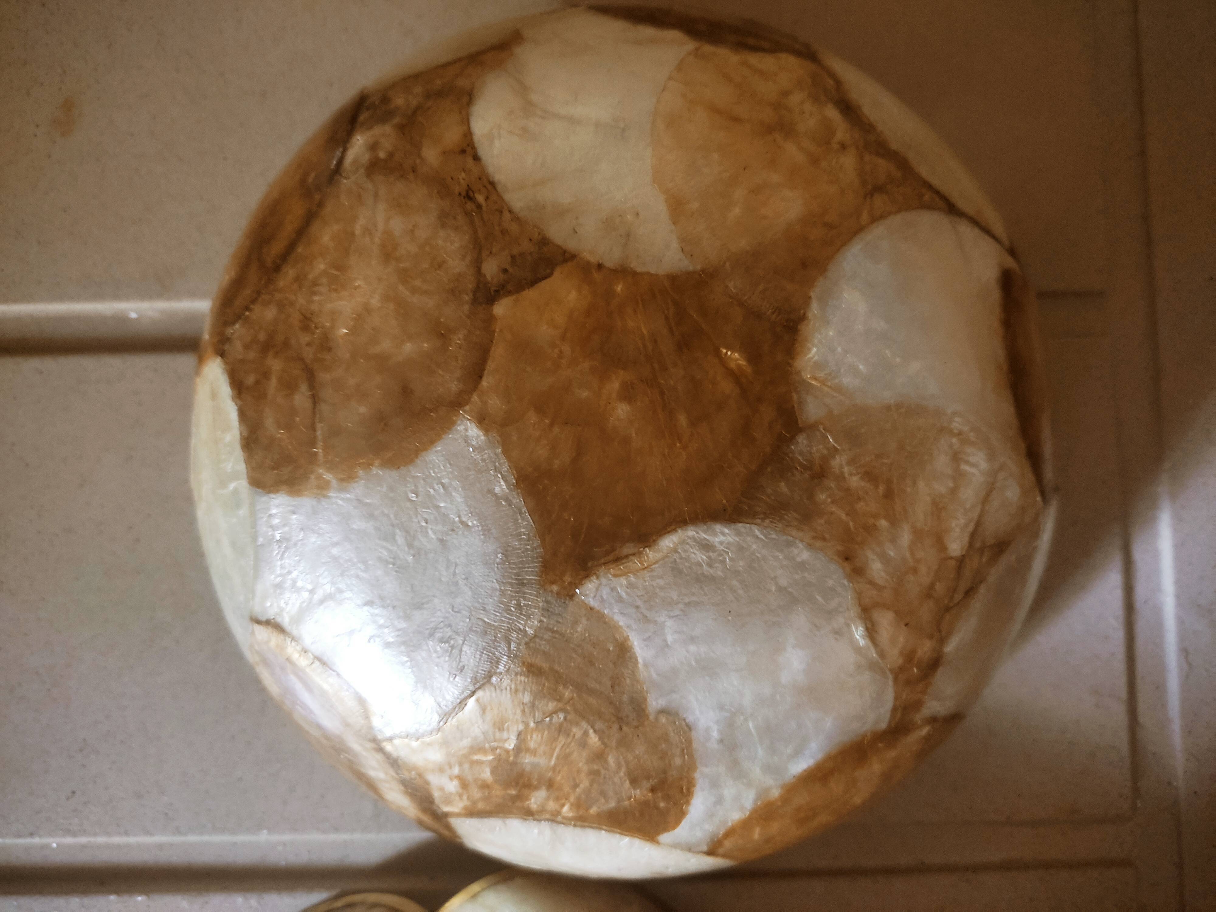 Duo de cups in mother-of-pearl