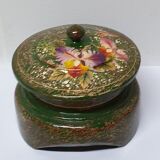 Lasy wooden glass underside