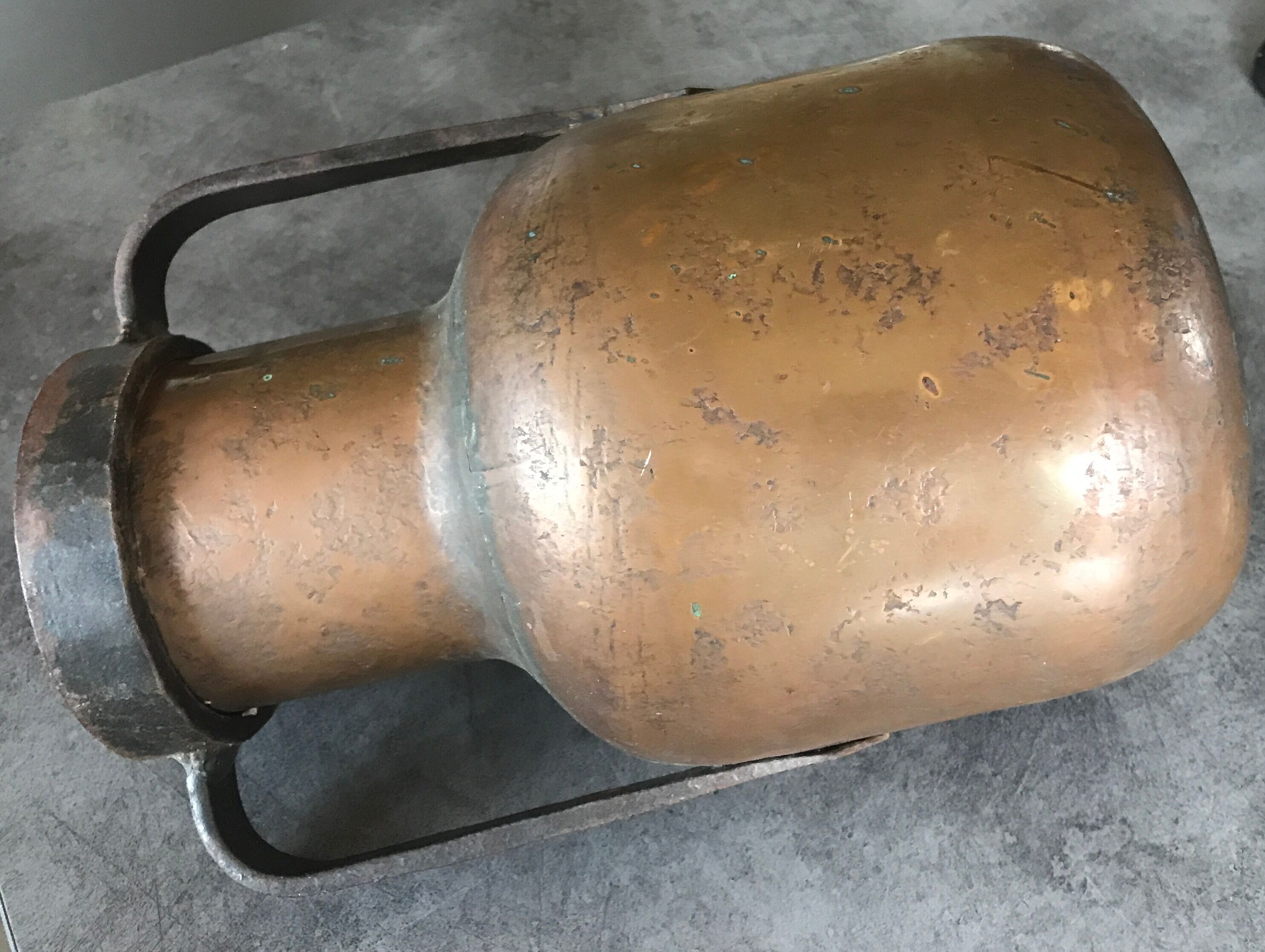 Amphore copper and ironwork of art signature Jean Goardère