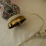 Small earthenware lamp from Gien. Cashmere decoration.